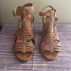 Madden girl heels women’s Size 8 4 inch heel